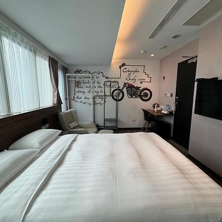 Rf Hotel  Linsen Tajpej Zewnętrze zdjęcie