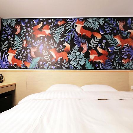 Rf Hotel  Linsen Tajpej Zewnętrze zdjęcie