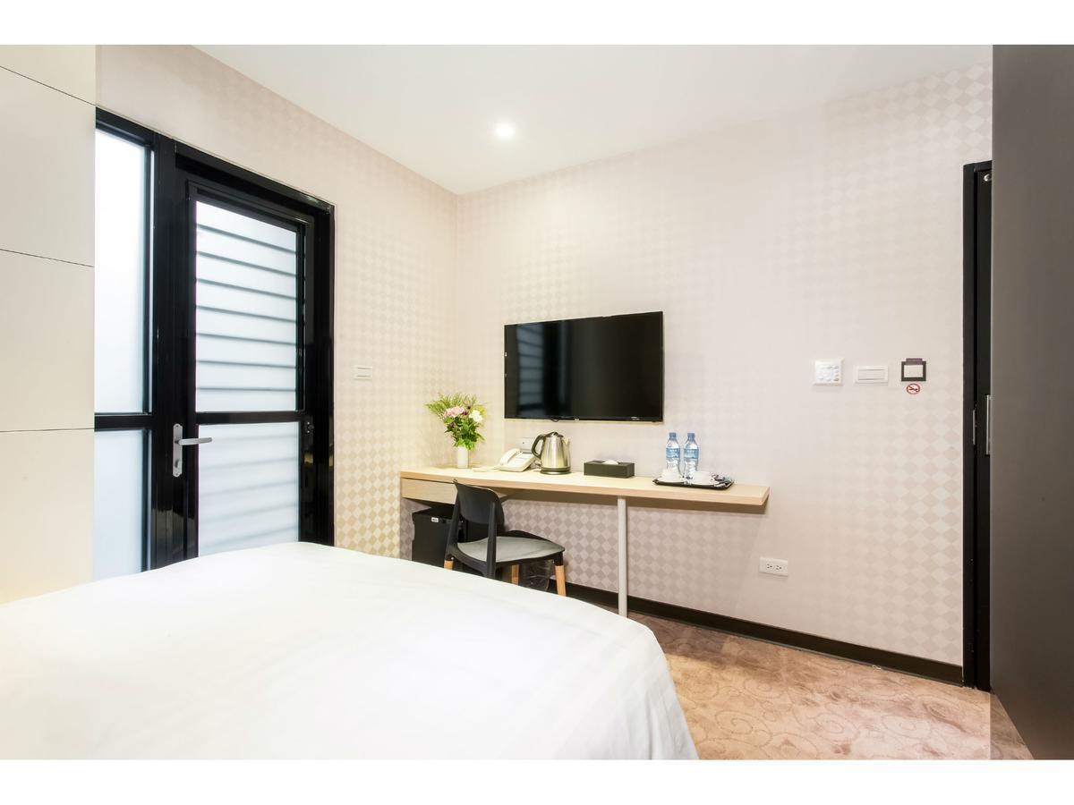 Rf Hotel  Linsen Tajpej Zewnętrze zdjęcie